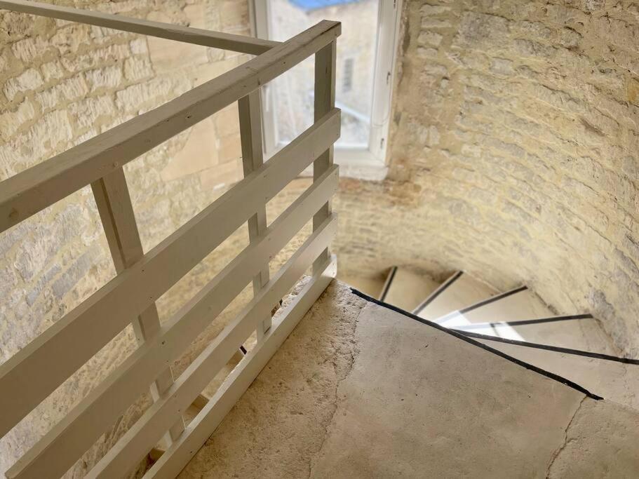 La Bellevue X Parking By Melrose Appartement Bayeux Buitenkant foto